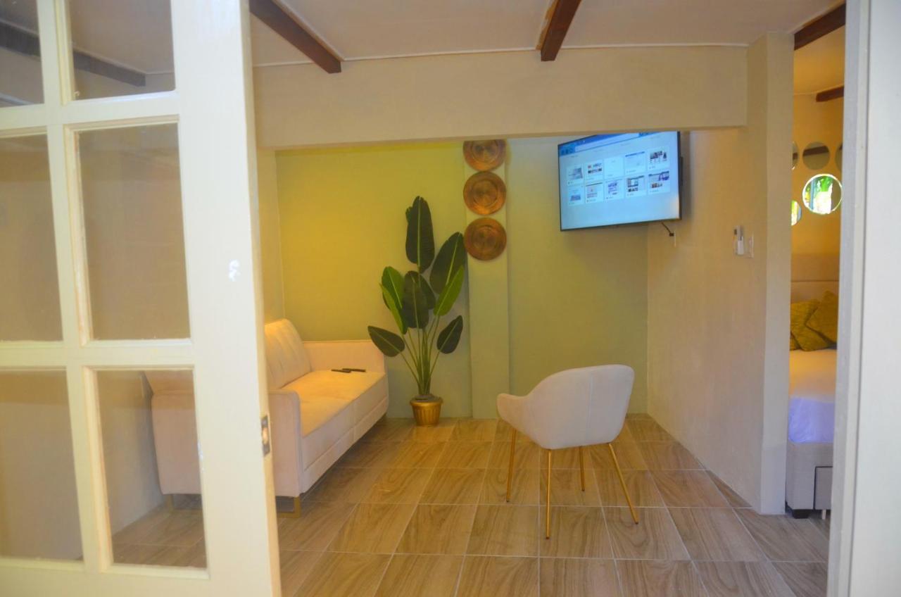 Homey Vacation And Carrental Willemstad Exterior foto